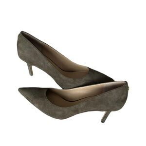 LAUREN RALPH LAUREN Elegant Olive Green Suede Pumps 3” Heels *Brand New* Size 9